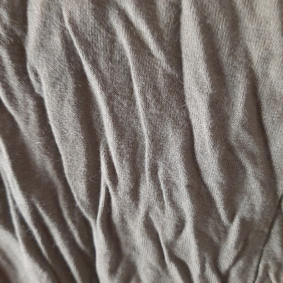 3/$15 dark Green v-neck old navy top - Picture 3 of 5